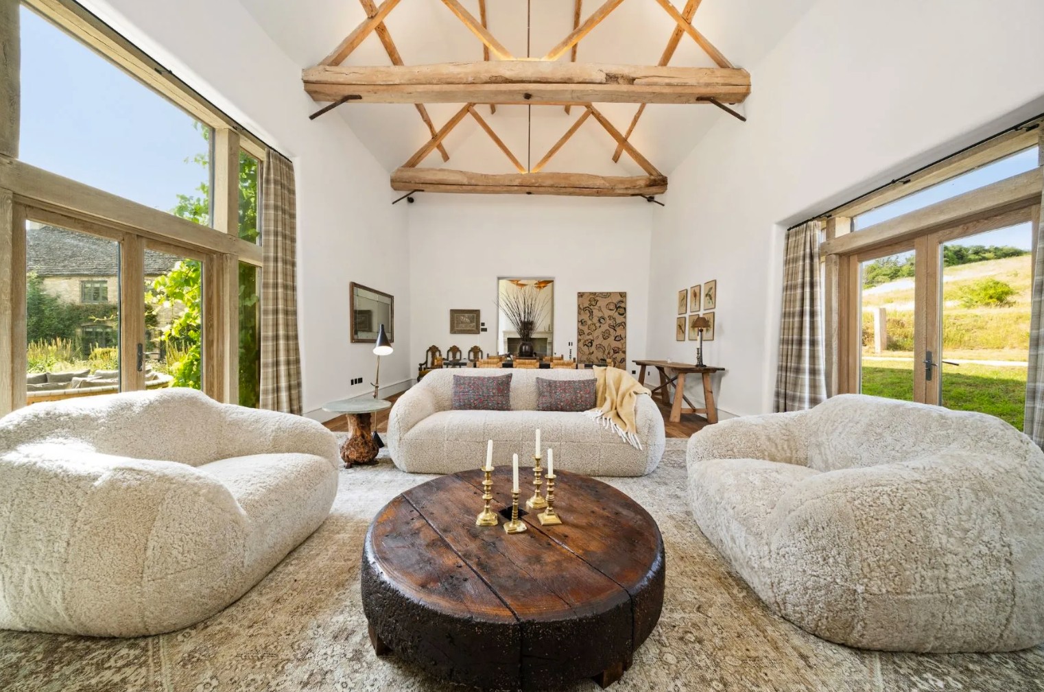 Ellen DeGeneres își vinde ferma din Cotswolds
