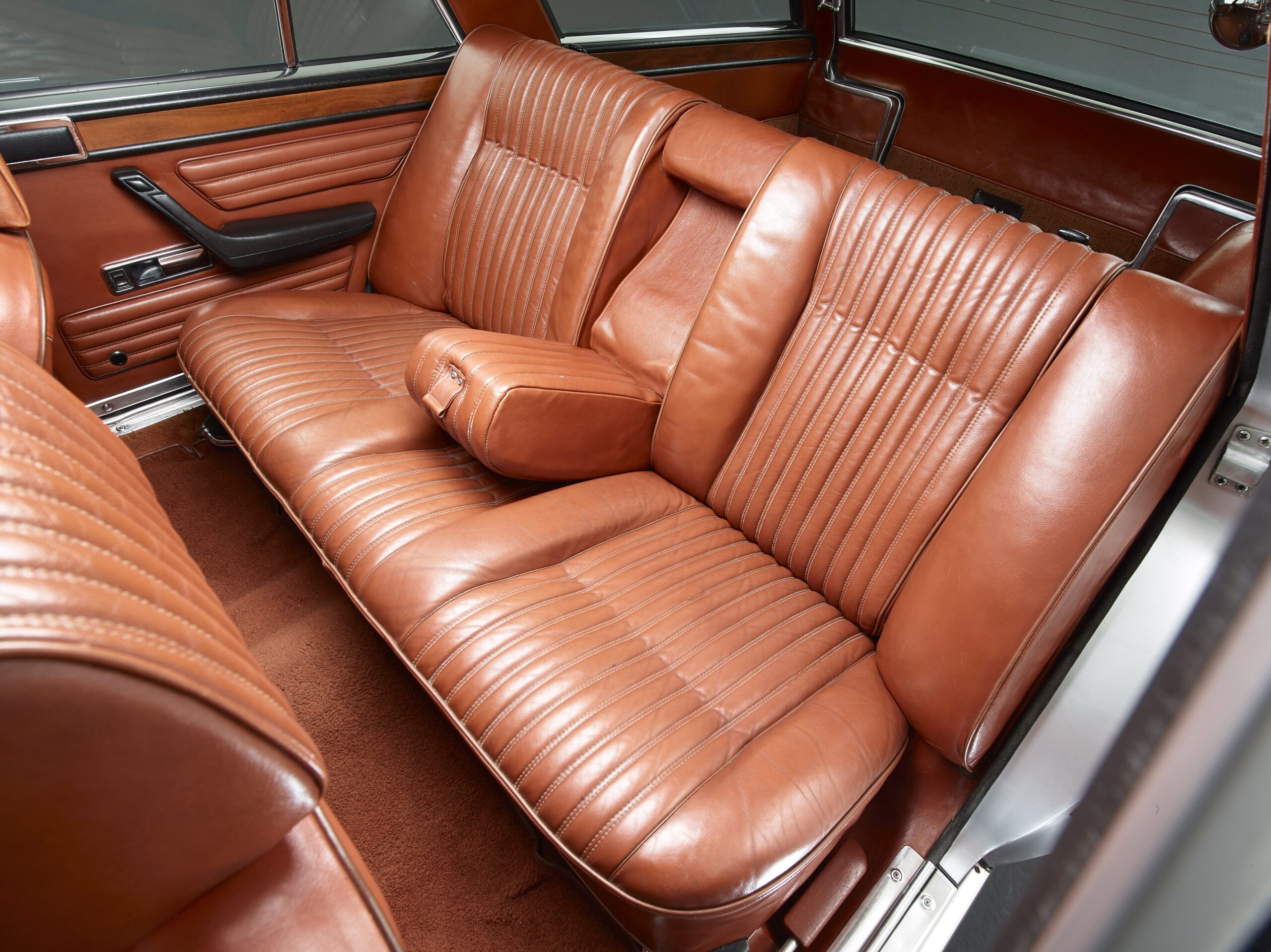1974-Fiat-130-Familiare_1317460